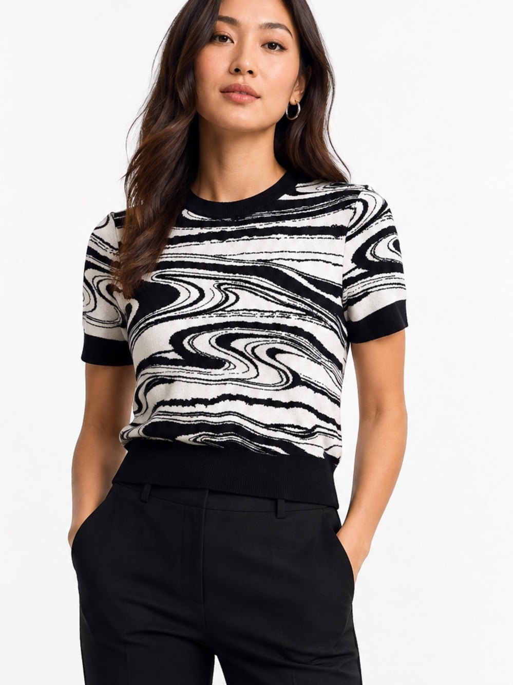 Express Black & White Swirl Short-Sleeve Knit Sweater M crew neck cropped